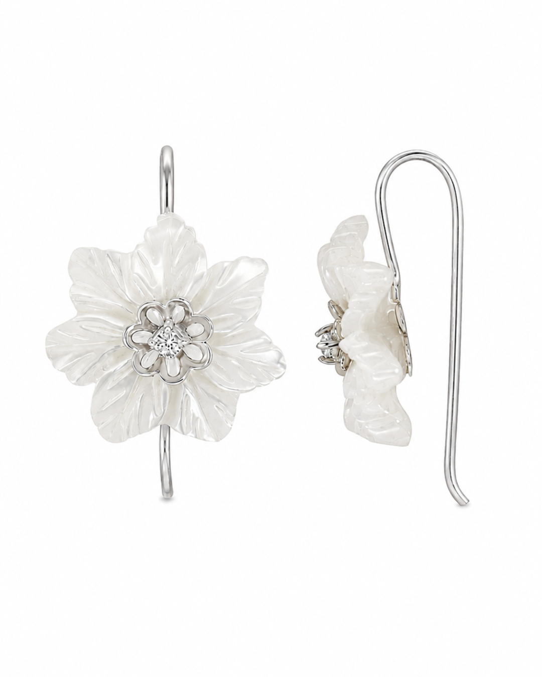 Boucles d’oreilles Fleur de Nacre En Or 18K — image 3