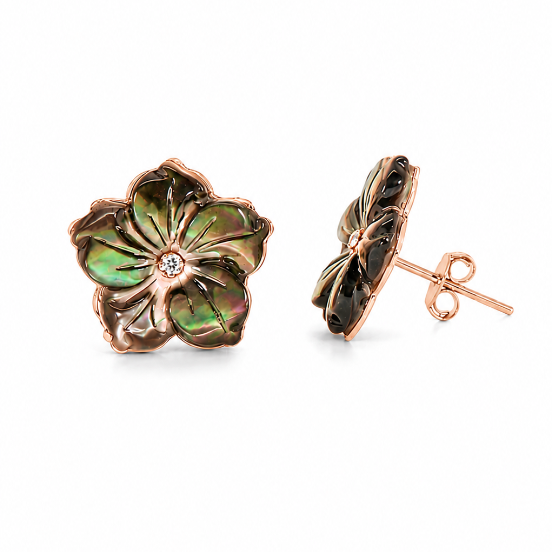 Boucles d'oreilles Fleur de Pureté Noire en Or 18K — image 4
