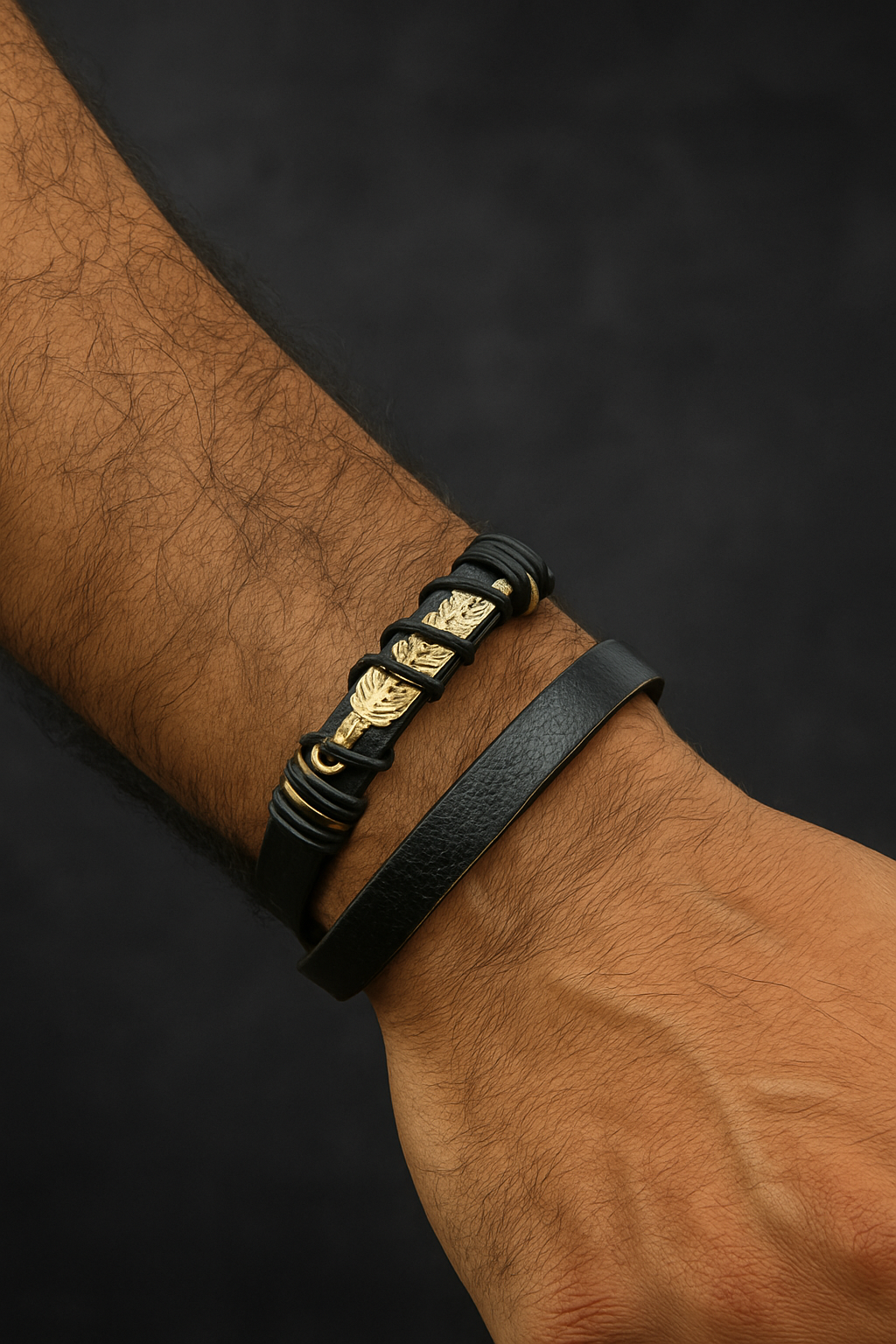 Bijoux pour homme : gourmette, boutons de manchette, cordon, le guide pour oser