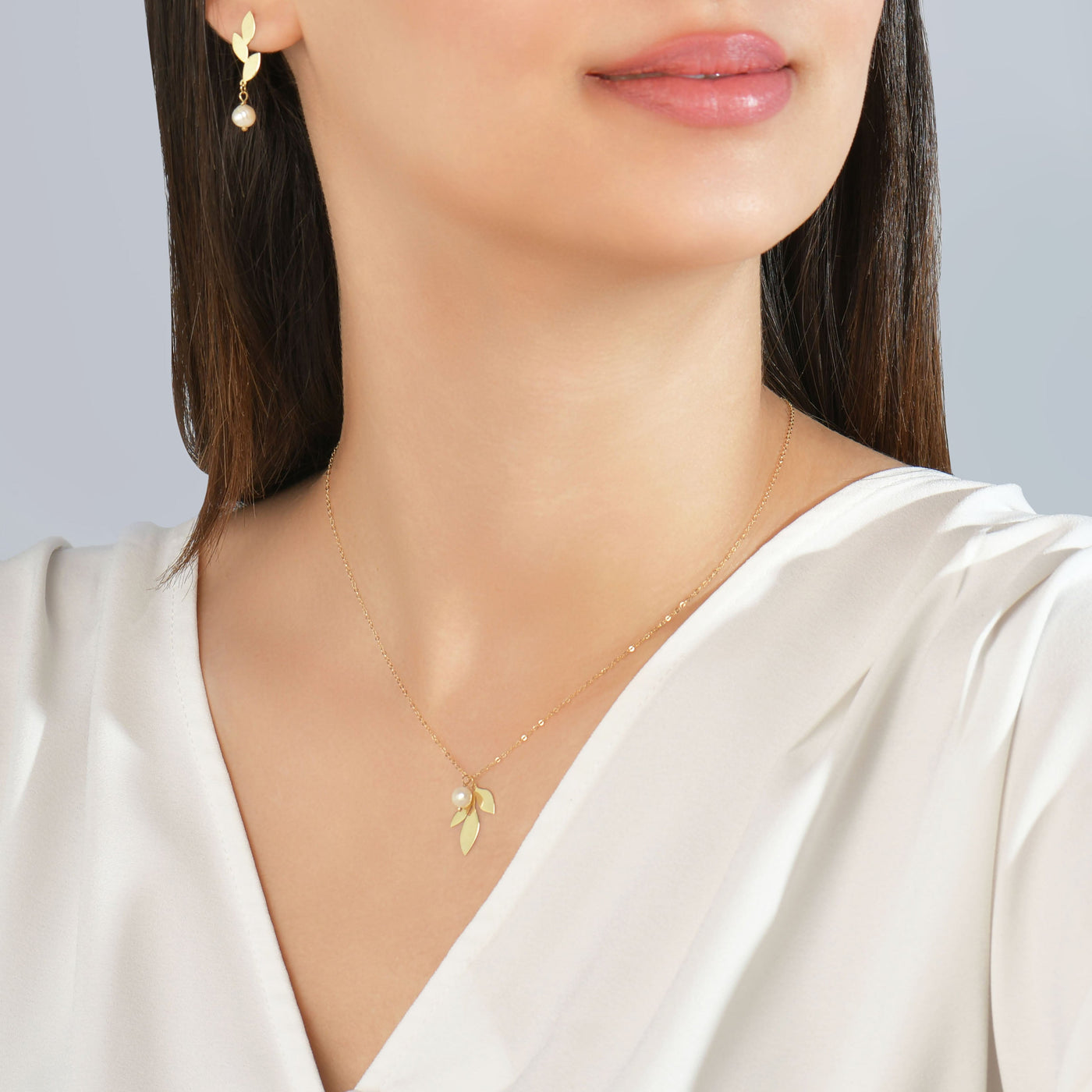 Collier Nouvelle Vie  en Or 18k — image 1