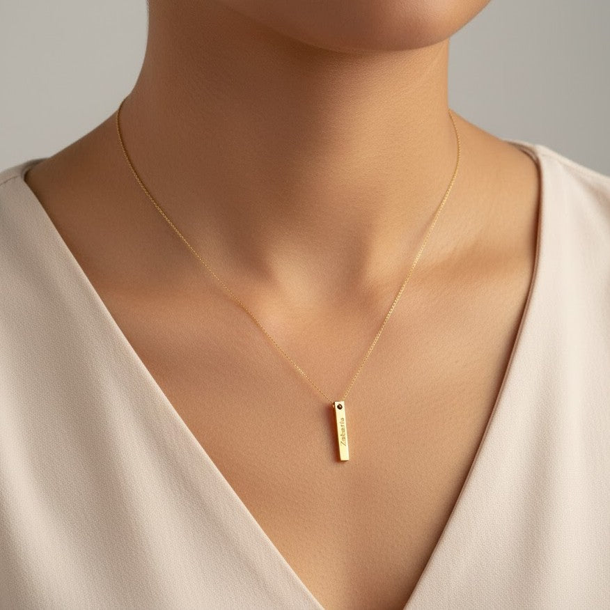 Collier Batonnet en Or 18K