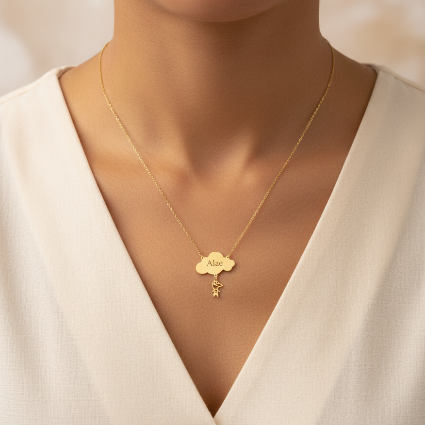Collier Nuage  Avec prénom Personnalisé en Or 18K