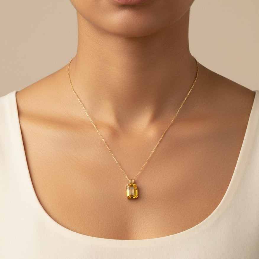 Natural Citrine Necklace in 18k Gold