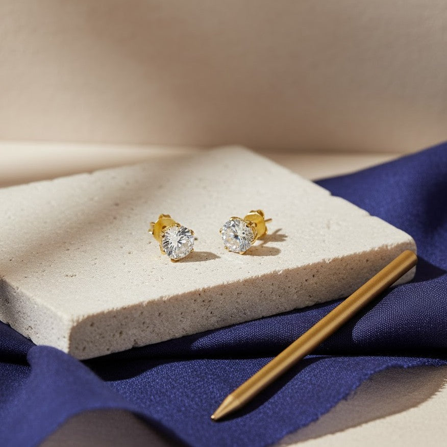 Classic 18K Gold Stud Earrings