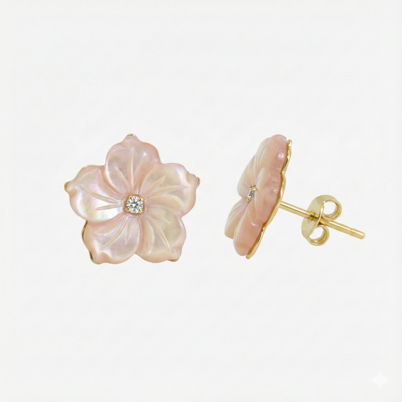 Boucles d’oreilles Fleur de Pureté En Or 18K — image 1