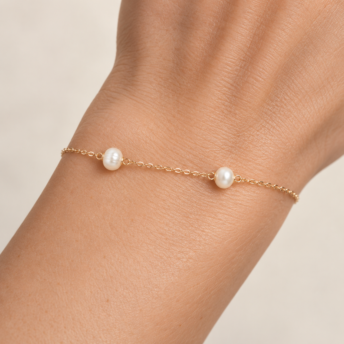 Delicate Duo Bracelet in 18K Gold — image 2