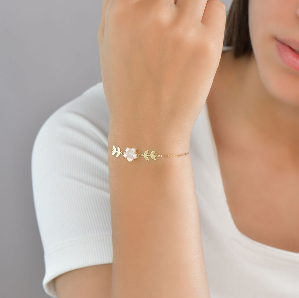 Bracelet Sérénité Florale en Or 18K