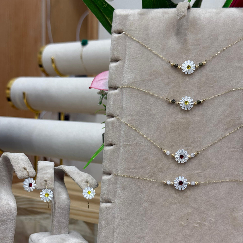 Flora Set in 18k Gold