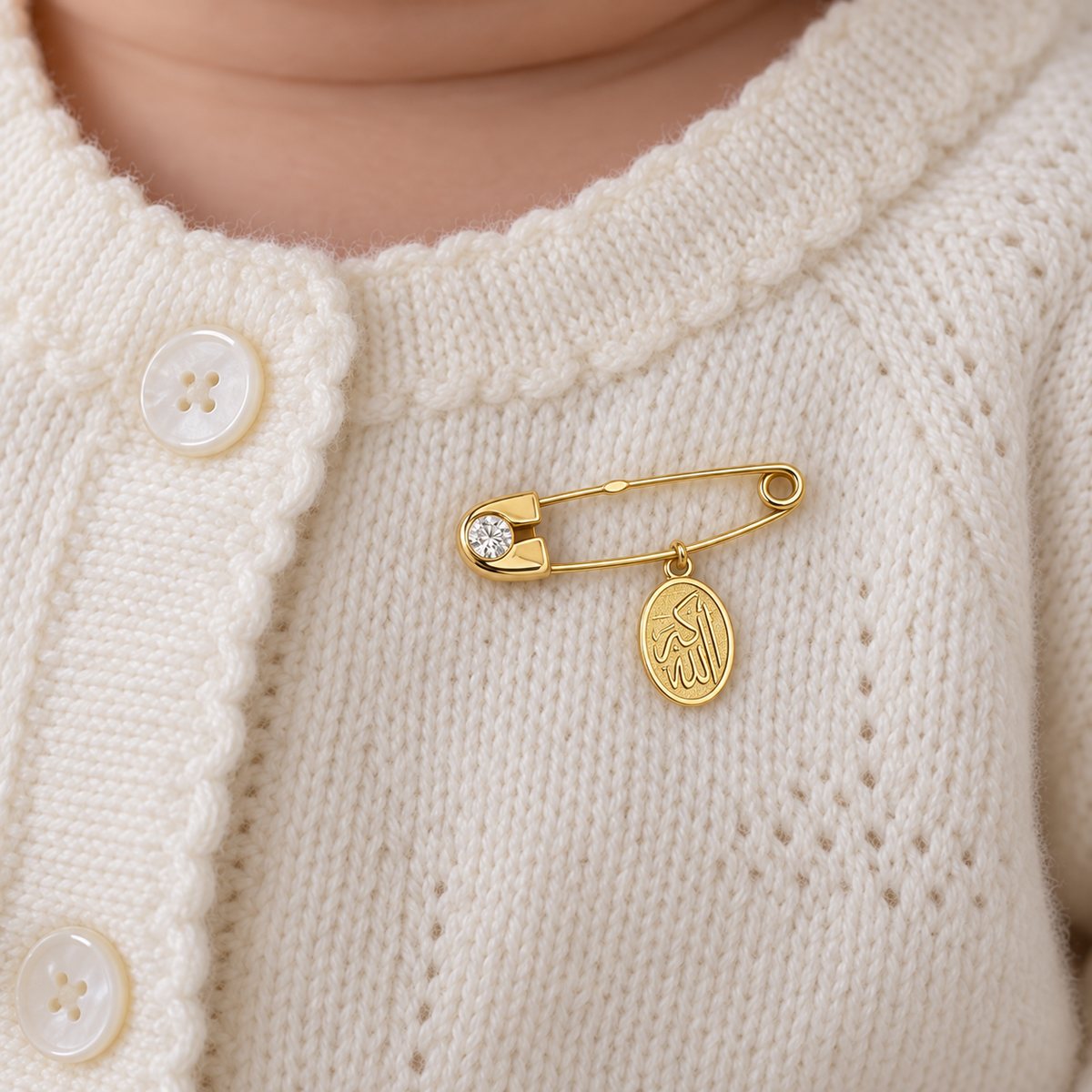 Broche bébé Éclat de Bénédiction en or 18K — image 4