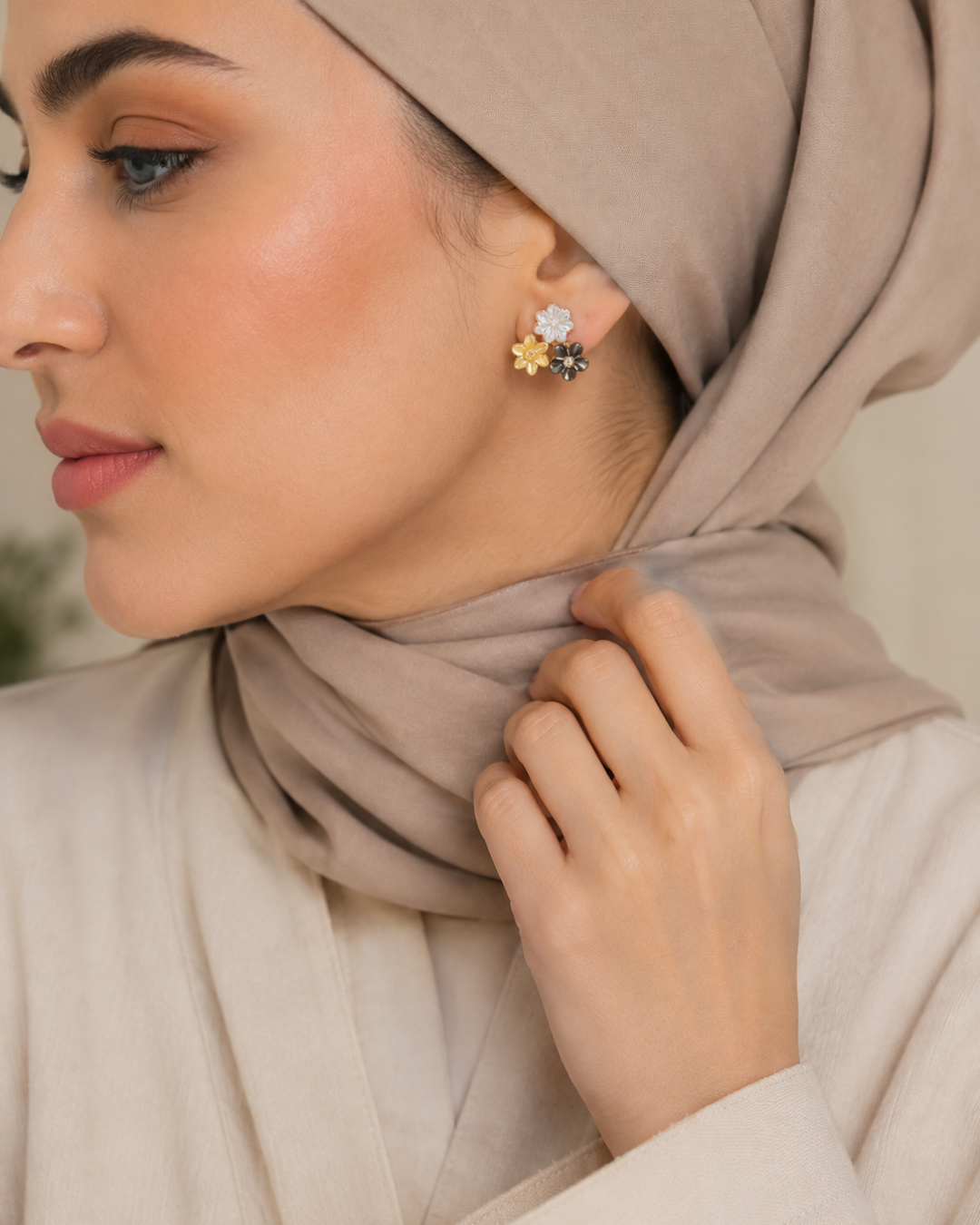 Boucles d’oreilles Jardin Électrique En Or 18K — image 3